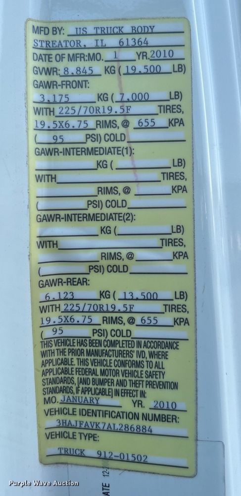 image for item EG0814 2010 International CF600 box truck