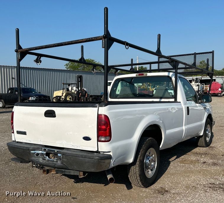 image for item EG0815 2005 Ford F250 Super Duty  pickup truck
