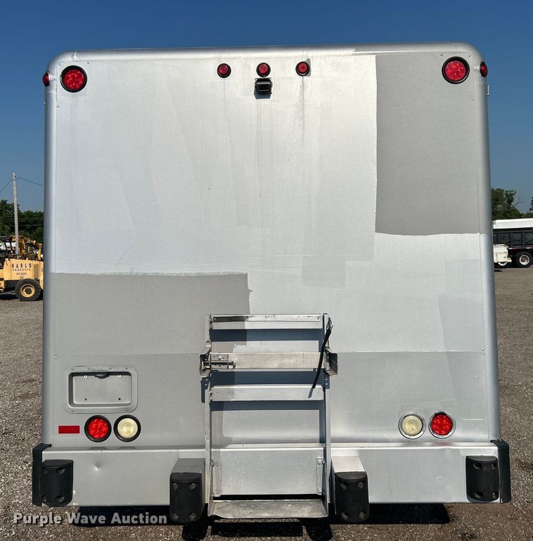 image for item EG0816 2014 International  TerraStar delivery truck