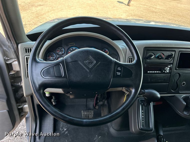 image for item EG0816 2014 International  TerraStar delivery truck