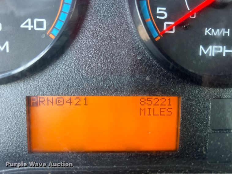 image for item EG0816 2014 International  TerraStar delivery truck