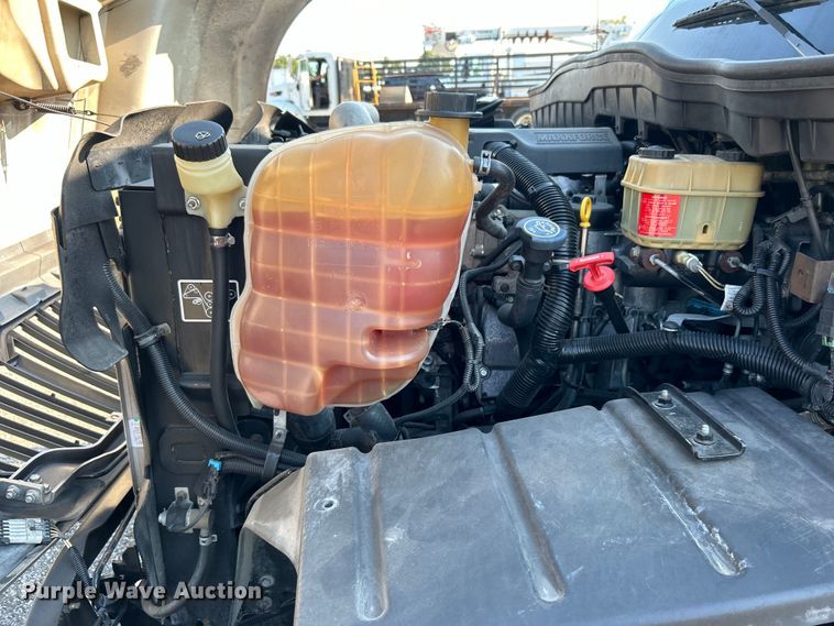 image for item EG0816 2014 International  TerraStar delivery truck