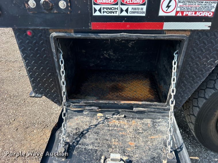 image for item EG0820 2019 Ford F550 Super Duty Crew Cab winch truck