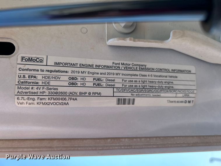 image for item EG0820 2019 Ford F550 Super Duty Crew Cab winch truck