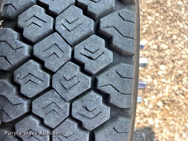 image for item EG0820 2019 Ford F550 Super Duty Crew Cab winch truck