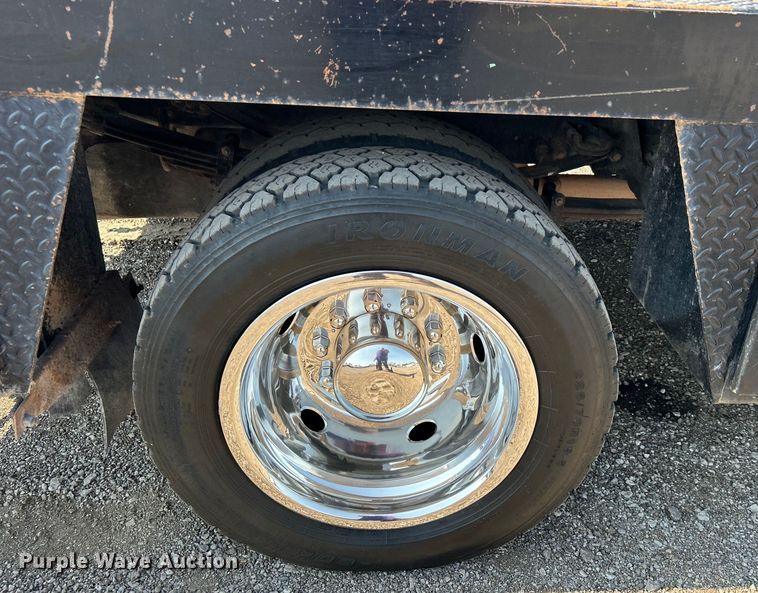 image for item EG0820 2019 Ford F550 Super Duty Crew Cab winch truck