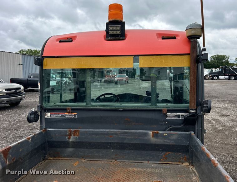 image for item EG0837 2013 Kubota RTV1100 utility vehicle