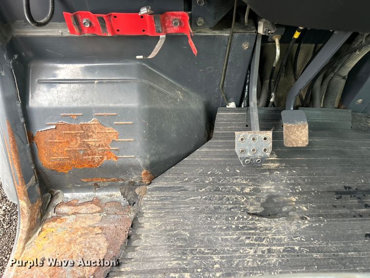 image for item EG0837 2013 Kubota RTV1100 utility vehicle