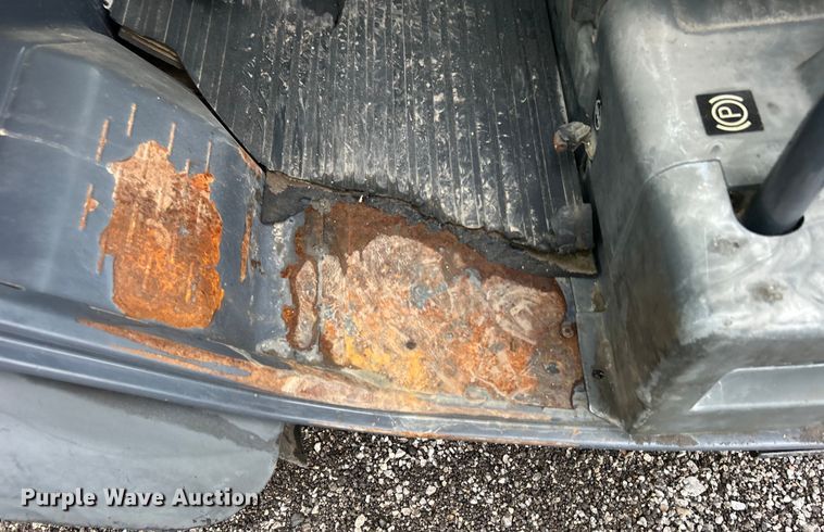 image for item EG0837 2013 Kubota RTV1100 utility vehicle