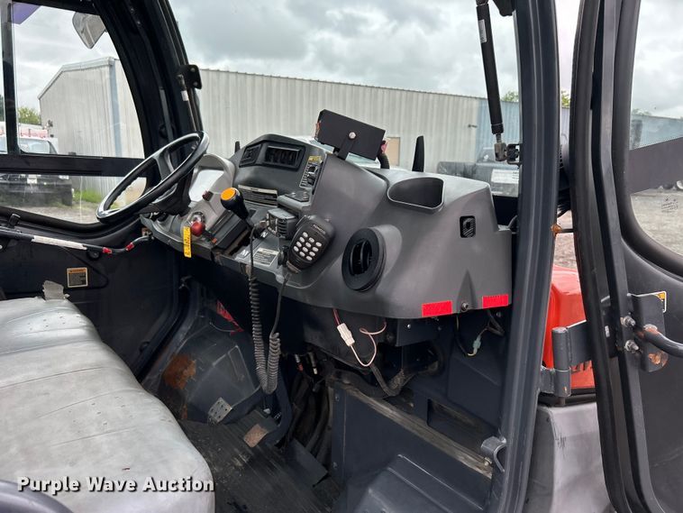 image for item EG0837 2013 Kubota RTV1100 utility vehicle