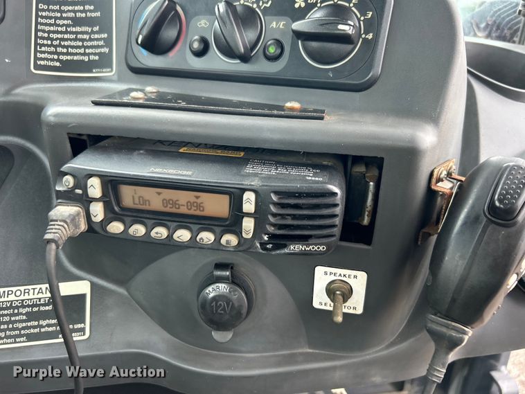 image for item EG0837 2013 Kubota RTV1100 utility vehicle