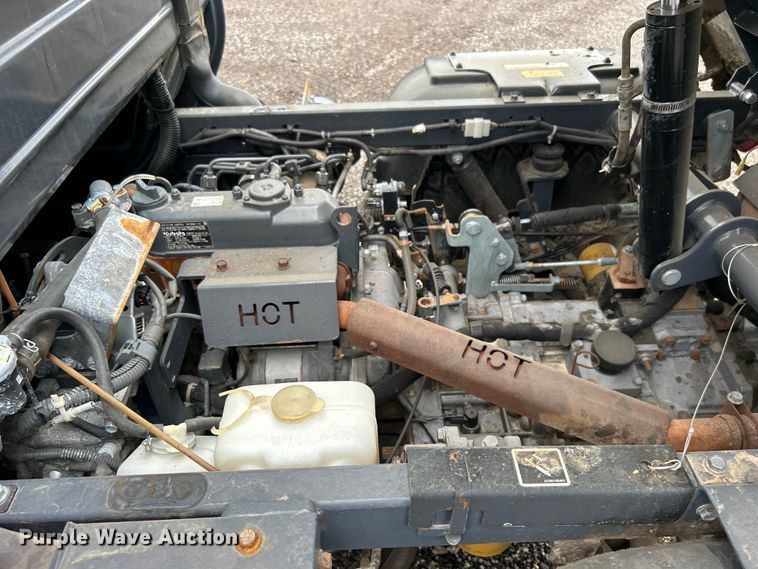 image for item EG0837 2013 Kubota RTV1100 utility vehicle