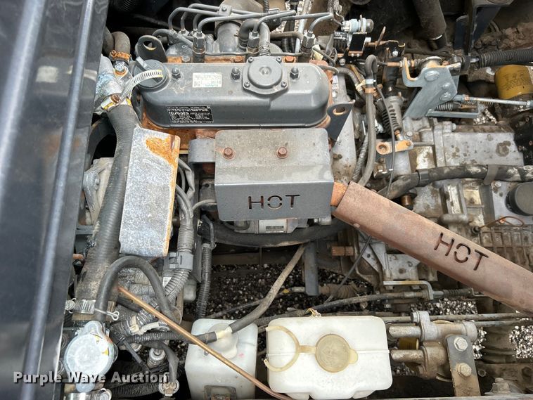 image for item EG0837 2013 Kubota RTV1100 utility vehicle