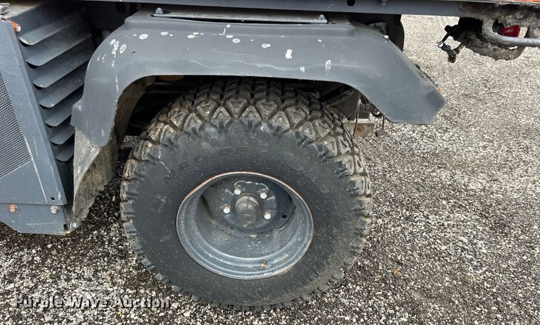 image for item EG0837 2013 Kubota RTV1100 utility vehicle