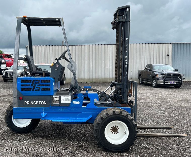 image for item EG0839 2011 Princeton Delivery Systems Inc. PB50 forklift