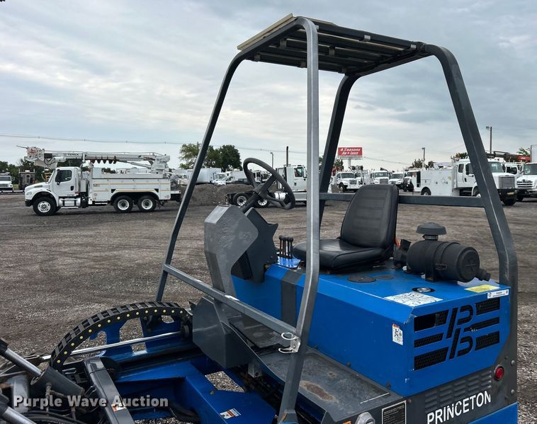 image for item EG0839 2011 Princeton Delivery Systems Inc. PB50 forklift