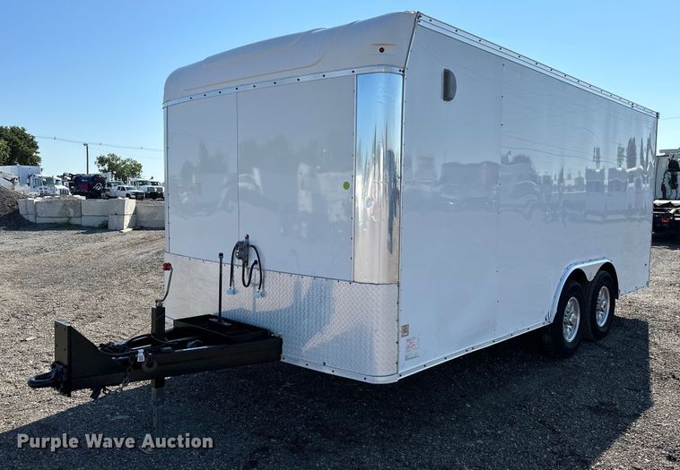 image for item EG0845 2015 United Trailers  UXT-8.518TA70 enclosed cargo trailer