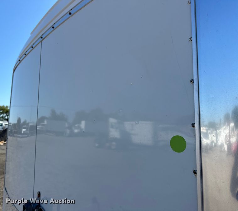 image for item EG0845 2015 United Trailers  UXT-8.518TA70 enclosed cargo trailer