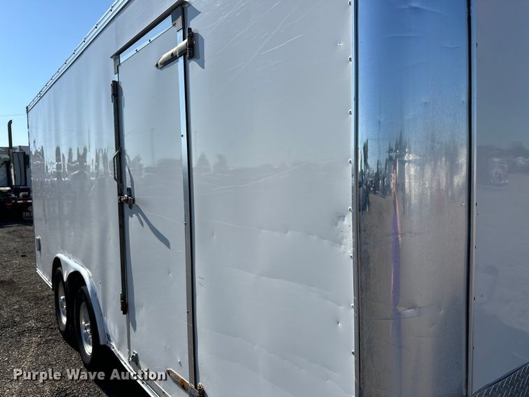 image for item EG0845 2015 United Trailers  UXT-8.518TA70 enclosed cargo trailer