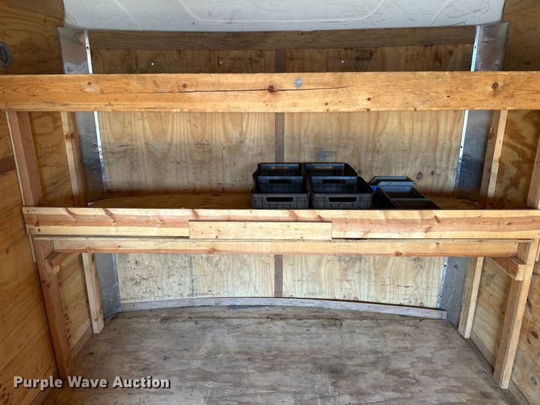 image for item EG0845 2015 United Trailers  UXT-8.518TA70 enclosed cargo trailer