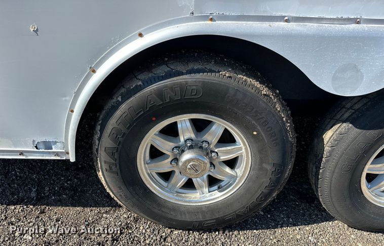 image for item EG0845 2015 United Trailers  UXT-8.518TA70 enclosed cargo trailer