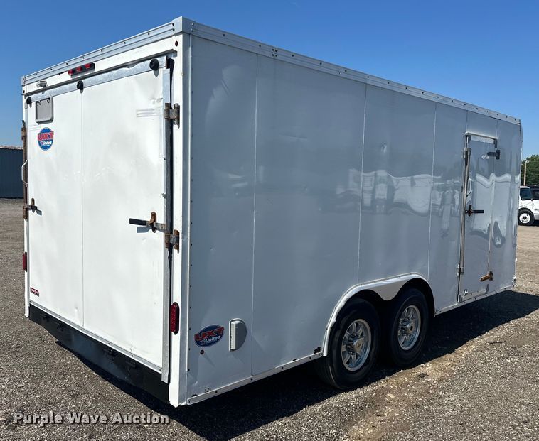 image for item EG0848 2016 United Trailers  UXT-8.518TA70 enclosed cargo trailer