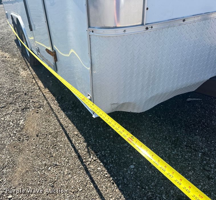 image for item EG0848 2016 United Trailers  UXT-8.518TA70 enclosed cargo trailer