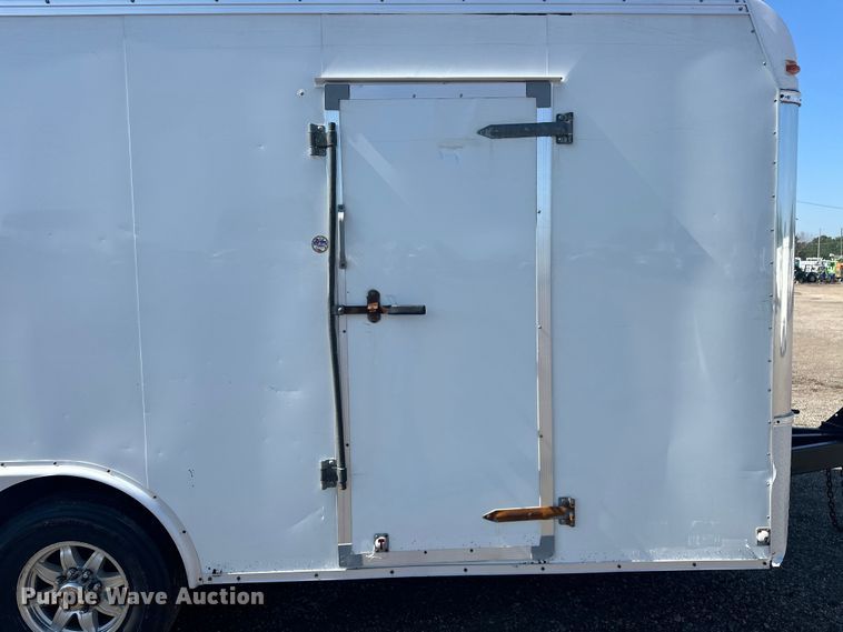 image for item EG0848 2016 United Trailers  UXT-8.518TA70 enclosed cargo trailer