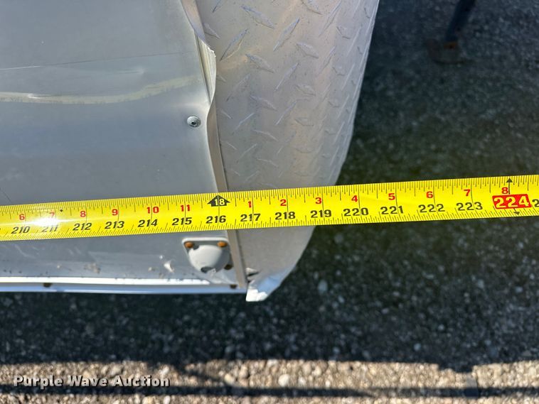 image for item EG0848 2016 United Trailers  UXT-8.518TA70 enclosed cargo trailer