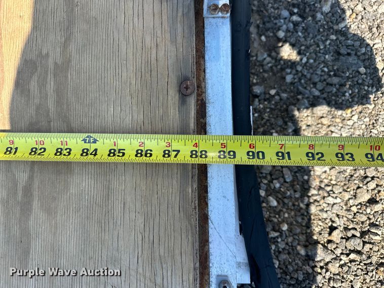 image for item EG0848 2016 United Trailers  UXT-8.518TA70 enclosed cargo trailer