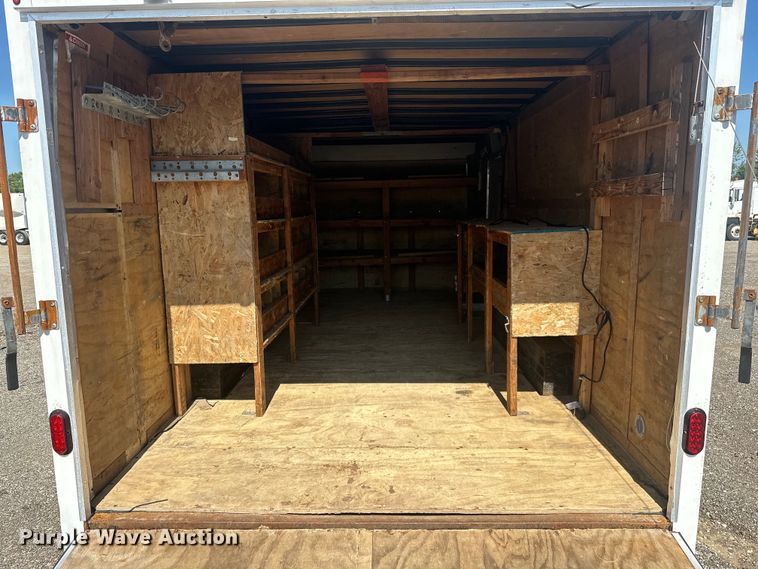 image for item EG0848 2016 United Trailers  UXT-8.518TA70 enclosed cargo trailer