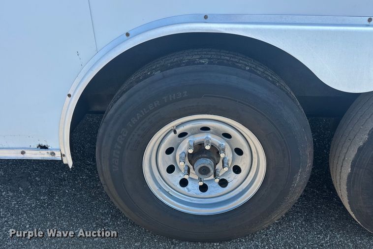 image for item EG0848 2016 United Trailers  UXT-8.518TA70 enclosed cargo trailer