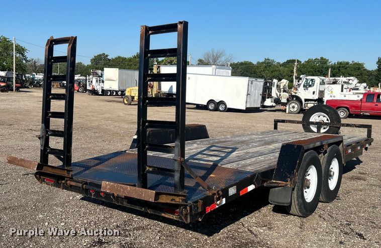 image for item EG0853 2005 CBQT Snake River equipment trailer