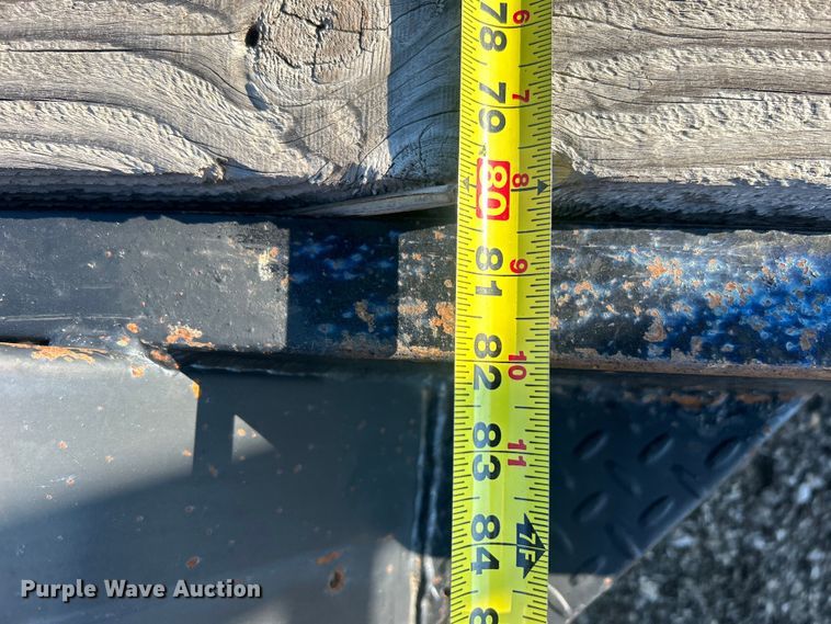 image for item EG0853 2005 CBQT Snake River equipment trailer