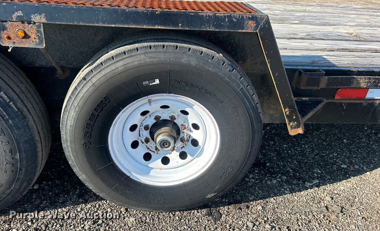 image for item EG0853 2005 CBQT Snake River equipment trailer