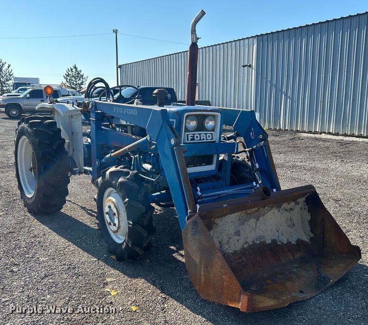 image for item EG0854 1978 Ford 1600 MFWD tractor