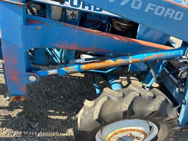 image for item EG0854 1978 Ford 1600 MFWD tractor