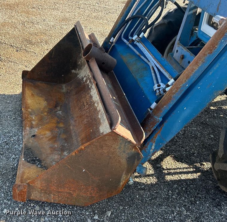 image for item EG0854 1978 Ford 1600 MFWD tractor