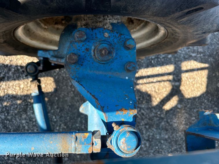 image for item EG0854 1978 Ford 1600 MFWD tractor