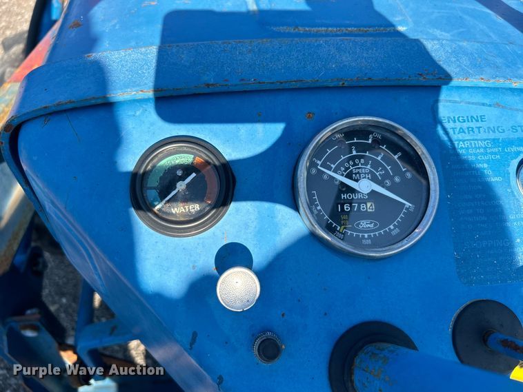 image for item EG0854 1978 Ford 1600 MFWD tractor