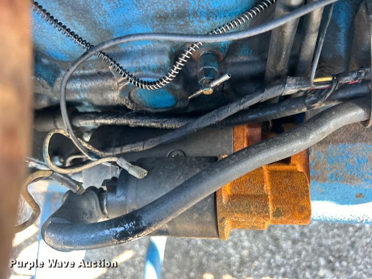 image for item EG0854 1978 Ford 1600 MFWD tractor