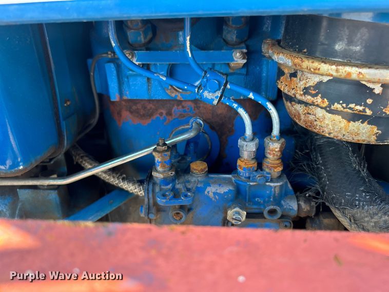 image for item EG0854 1978 Ford 1600 MFWD tractor