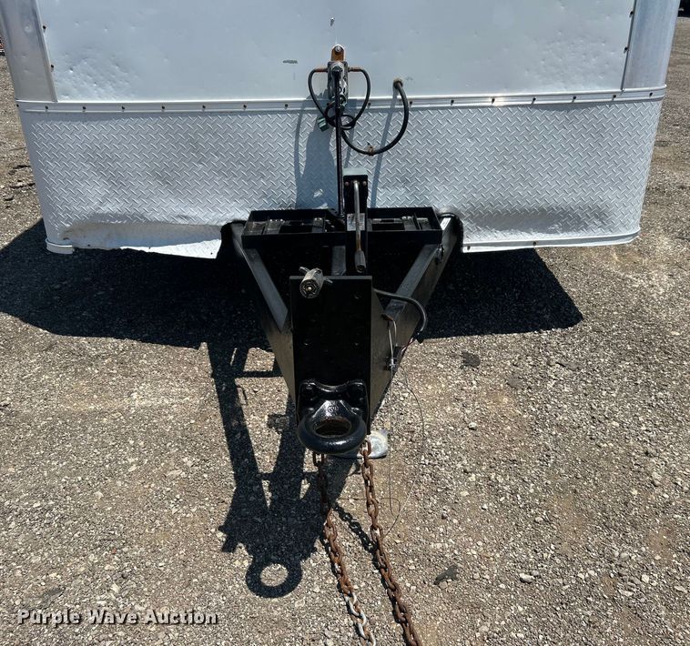 image for item EG0863 2017 United Trailers, Inc. UCT-8.518TA79 enclosed cargo trailer