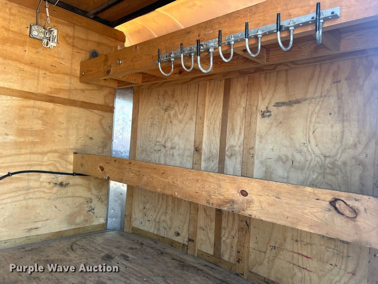 image for item EG0863 2017 United Trailers, Inc. UCT-8.518TA79 enclosed cargo trailer