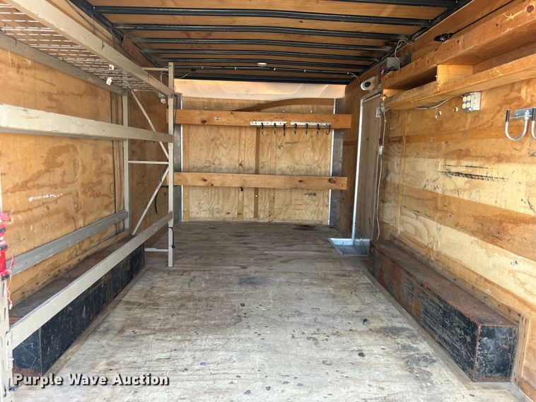 image for item EG0863 2017 United Trailers, Inc. UCT-8.518TA79 enclosed cargo trailer