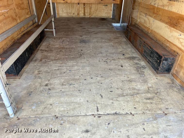 image for item EG0863 2017 United Trailers, Inc. UCT-8.518TA79 enclosed cargo trailer