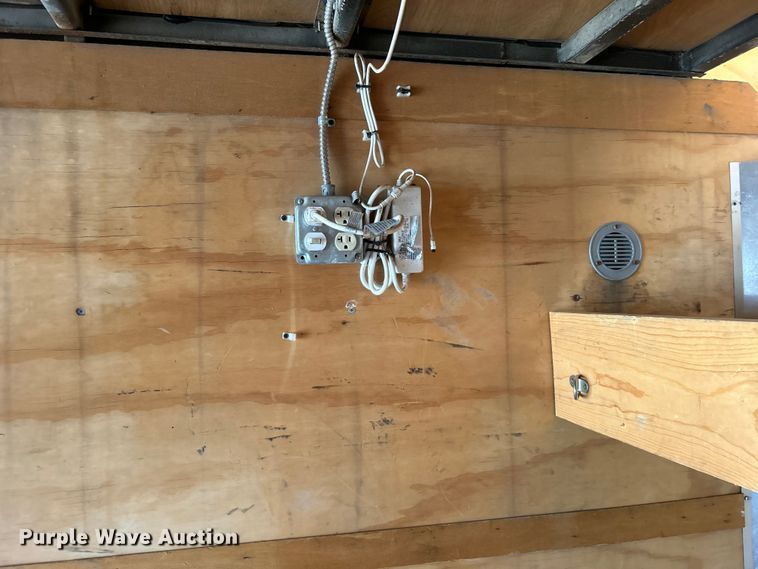 image for item EG0863 2017 United Trailers, Inc. UCT-8.518TA79 enclosed cargo trailer