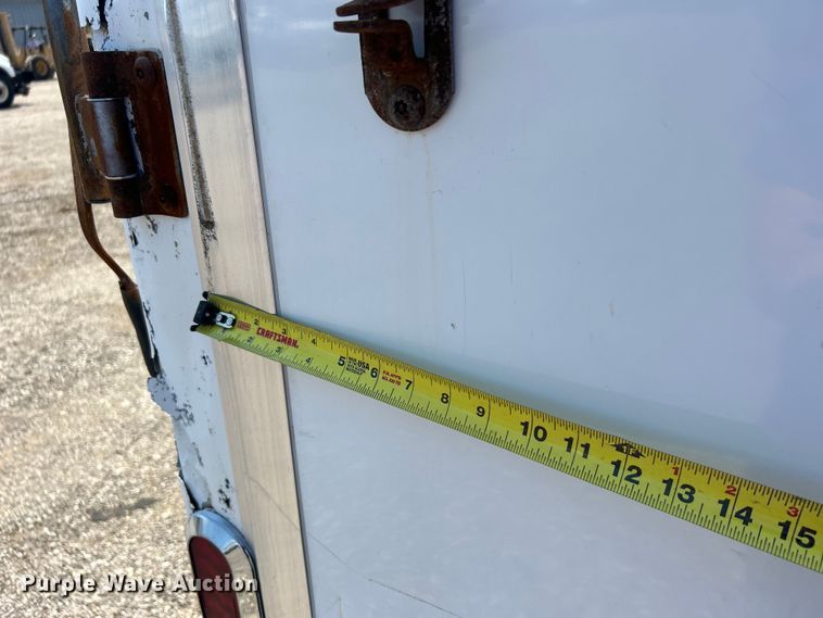 image for item EG0863 2017 United Trailers, Inc. UCT-8.518TA79 enclosed cargo trailer