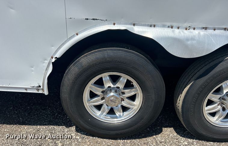 image for item EG0863 2017 United Trailers, Inc. UCT-8.518TA79 enclosed cargo trailer