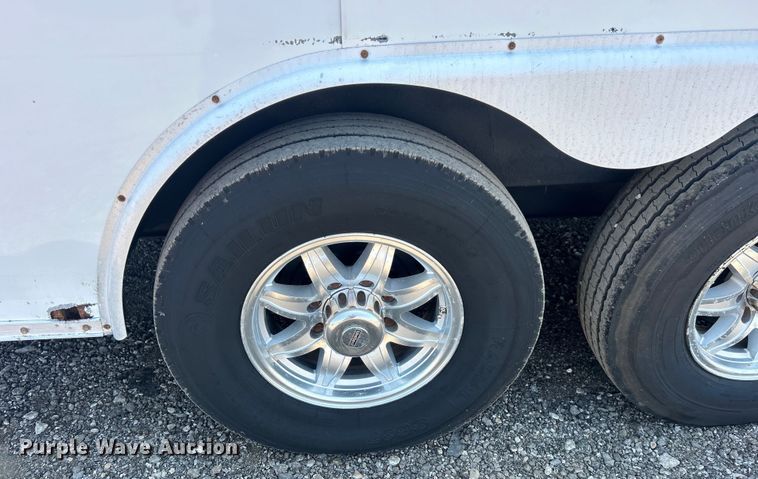 image for item EG0863 2017 United Trailers, Inc. UCT-8.518TA79 enclosed cargo trailer